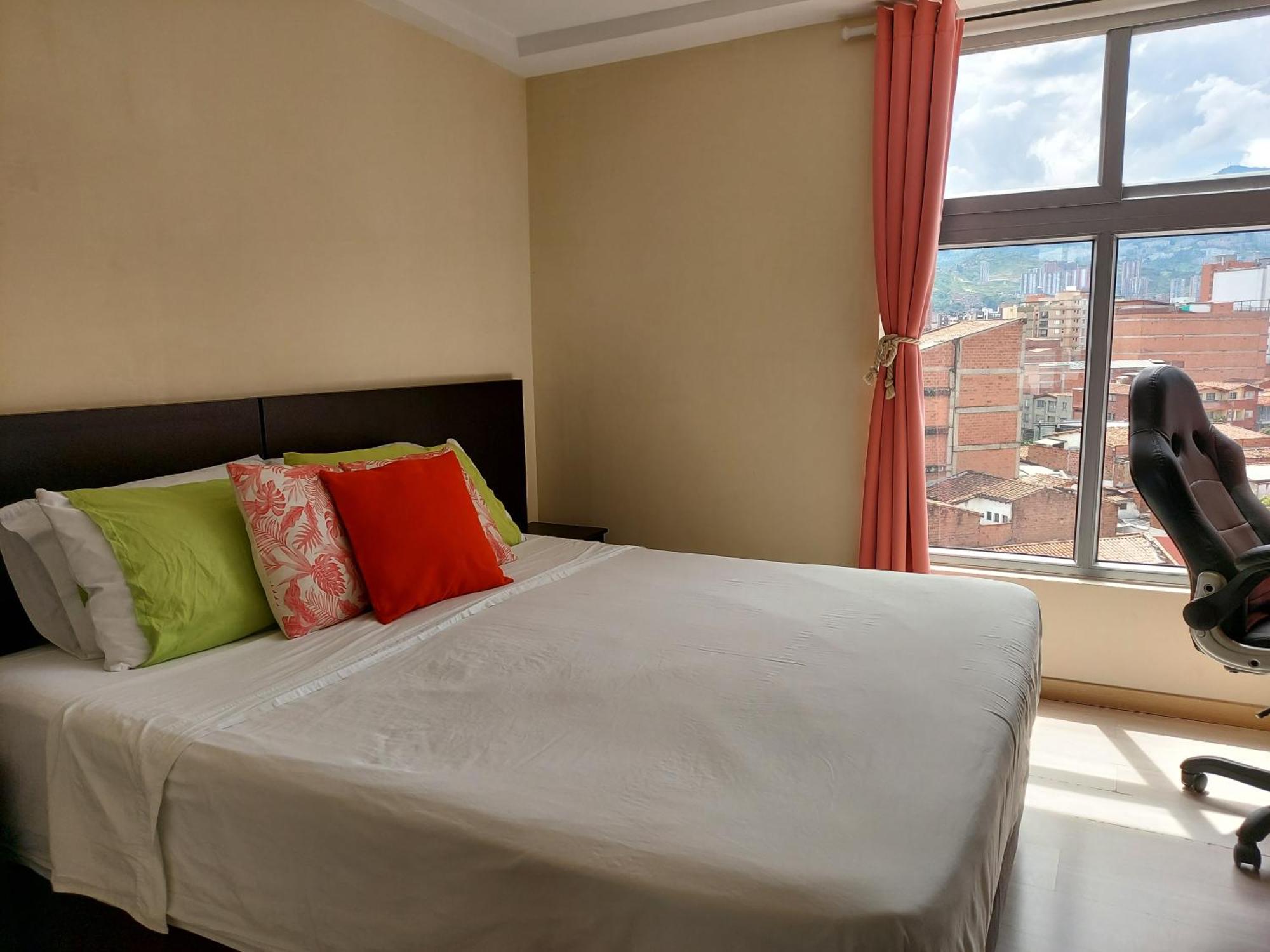 San Peter Apartments ميديلين المظهر الخارجي الصورة