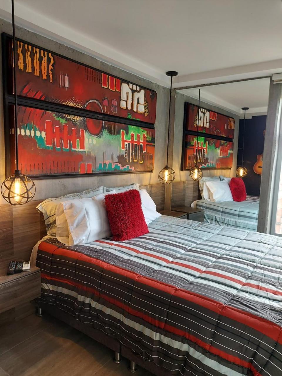 San Peter Apartments ميديلين المظهر الخارجي الصورة